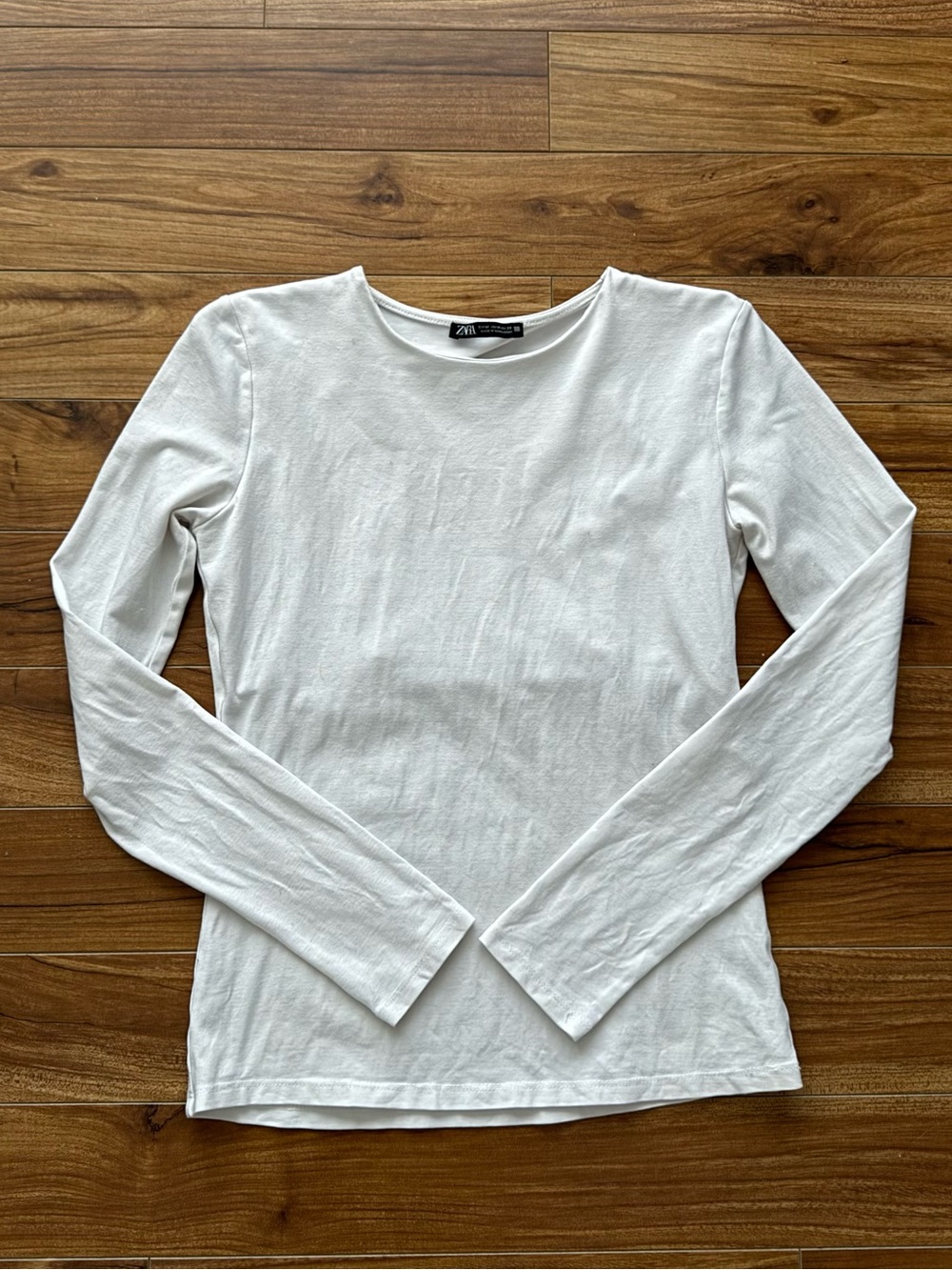 Zara White Long Sleeve Crewneck Basic Tee Top Size Medium